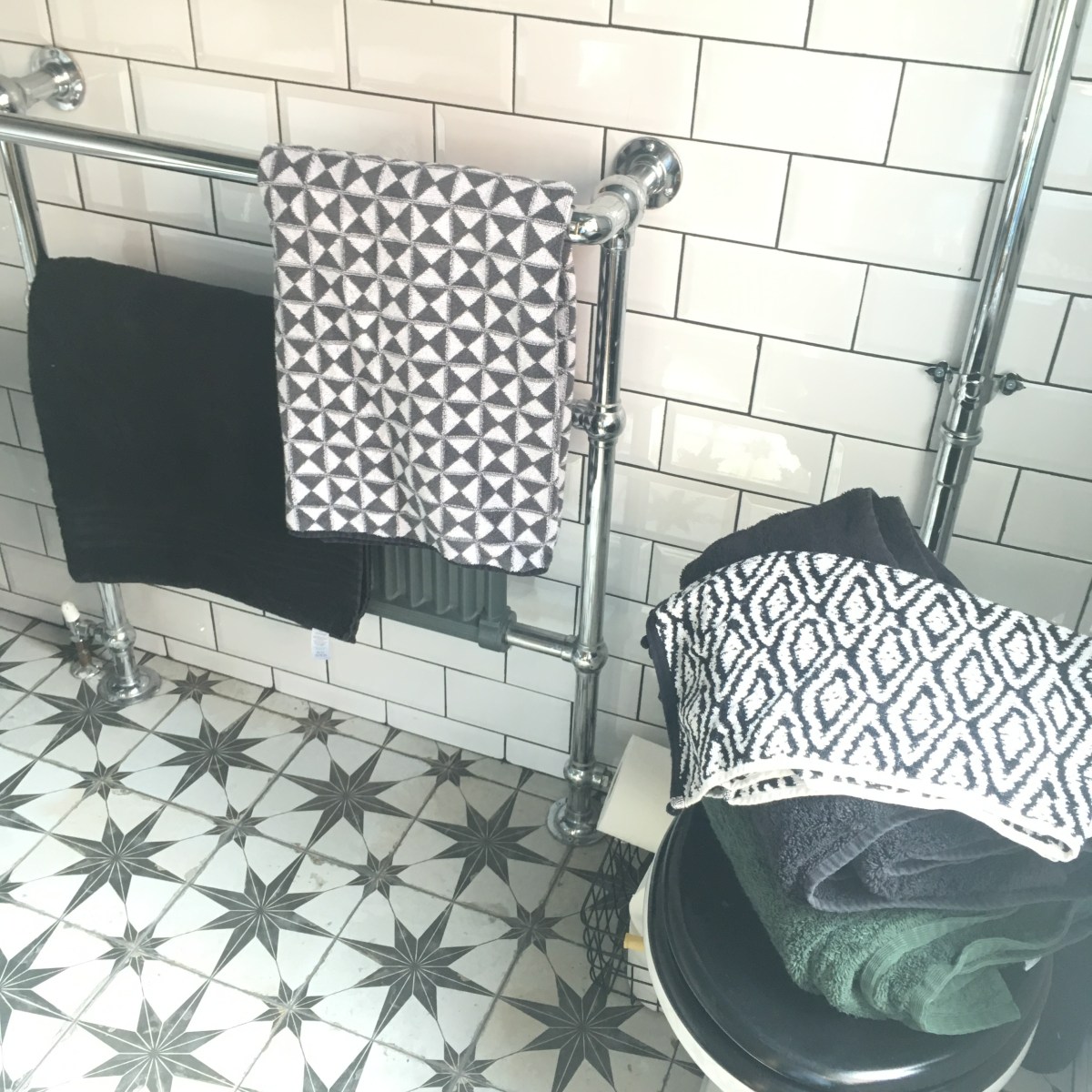 B2F5E9AF-99EF-4D98-8A10-F6F9E101283D